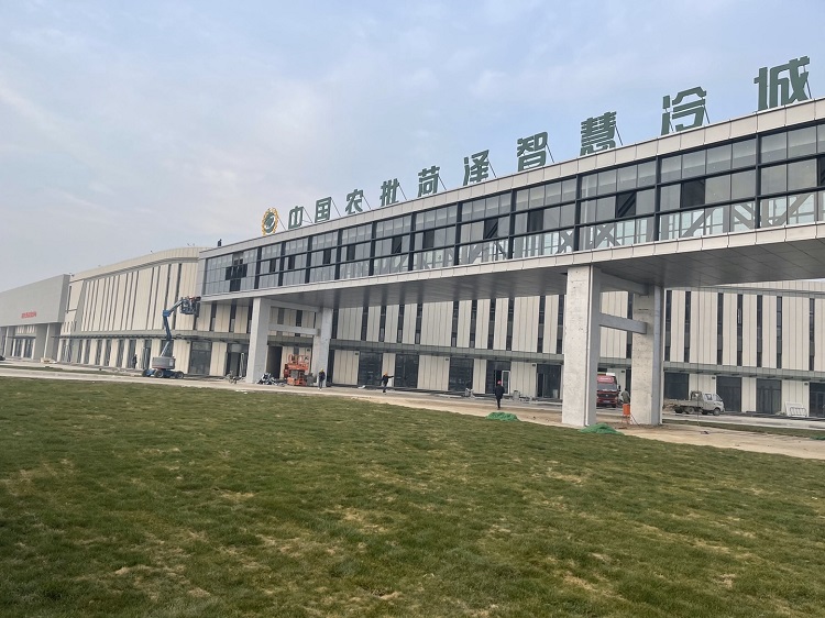 山東菏澤某公司選中御衛(wèi)仕洗地機、工業(yè)吸塵器等清潔設(shè)備